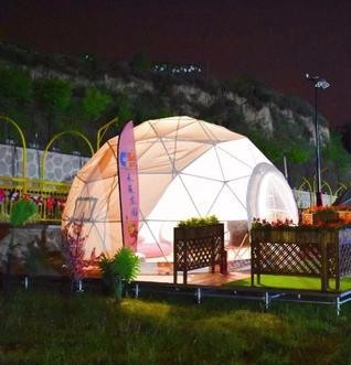 新竹镇浪漫球形帐篷